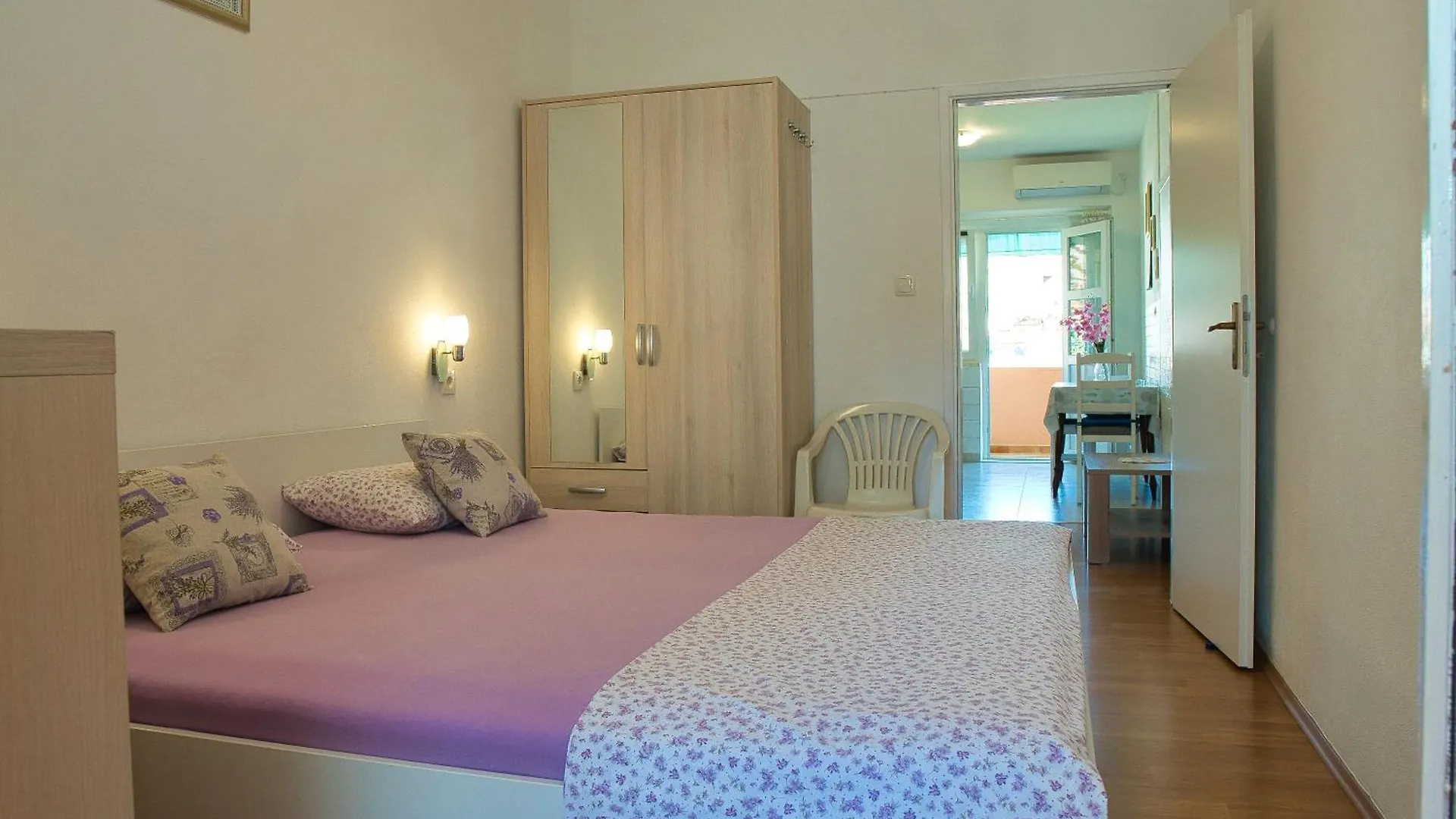 Apartment Ella تروغير 0*,
